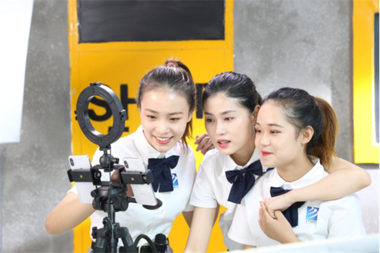 1624695400528142.png 图片13.png